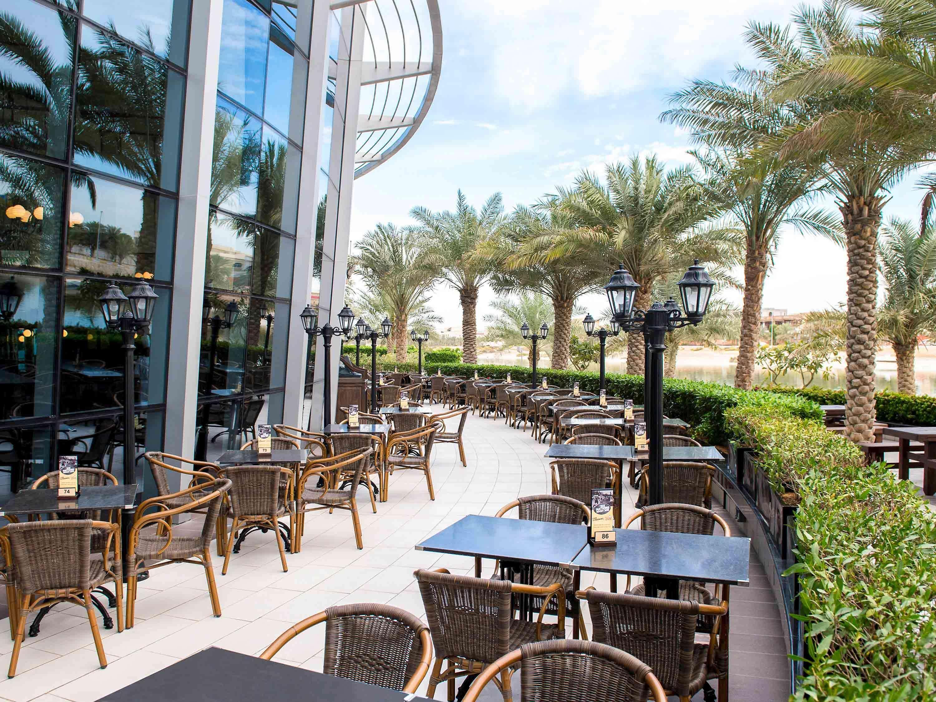 Novotel Gate Hotel 4*